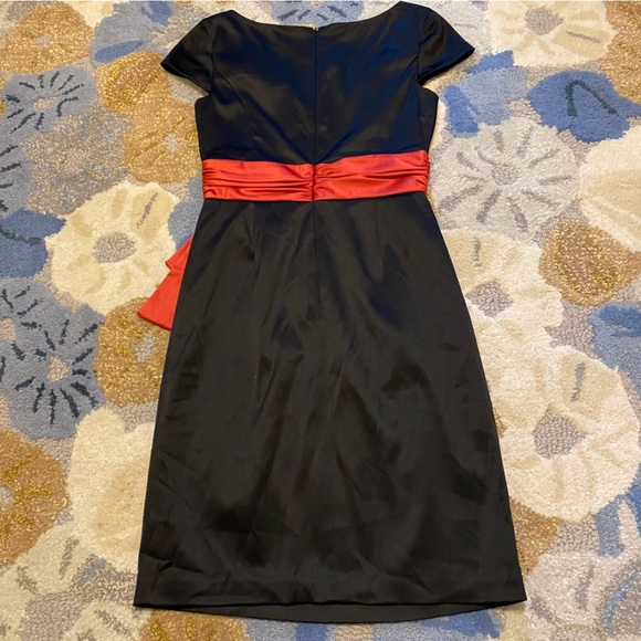 BCBG Paris Black and Satin Mini Sheath Dress